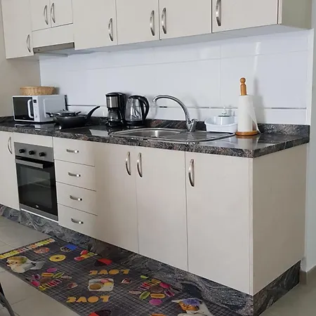 公寓 Apartamento Callao Salvaje 卡亚俄萨尔瓦赫
